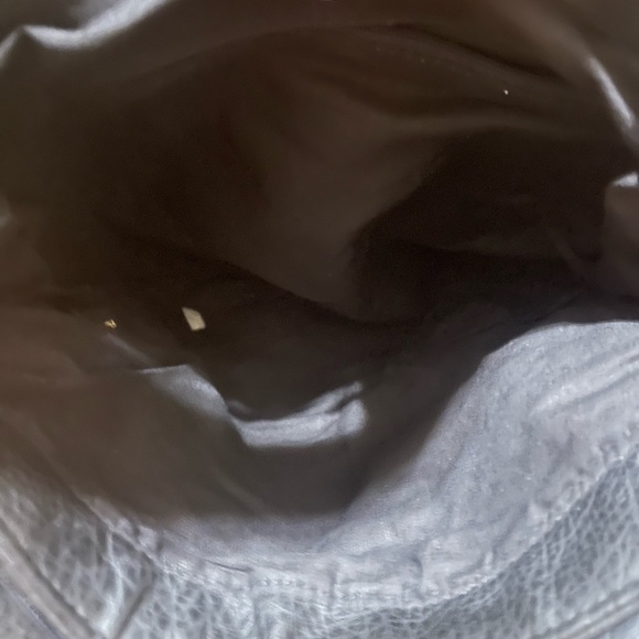 Rivage Original Classic Crossbody Black Handbag. - Picture 11 of 11